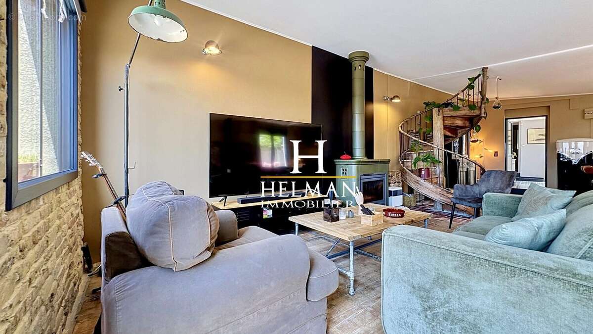 Maison 185 m² à Desvres  - photo 4