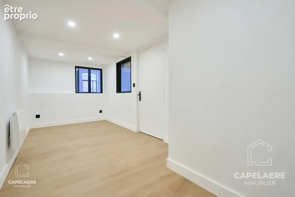 Loft 120 m2, 4 pièces, balcon et stationnement - photo 11