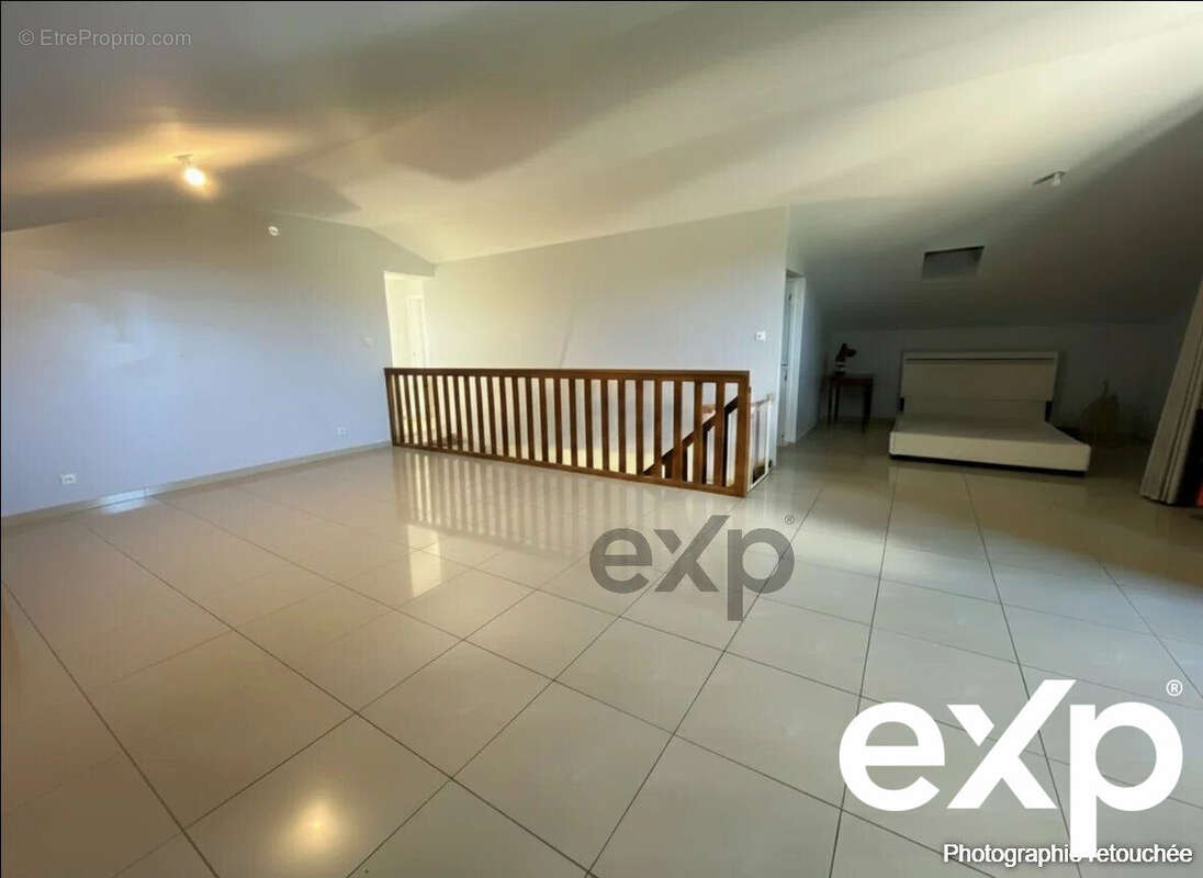 Maison à ENTRE-DEUX