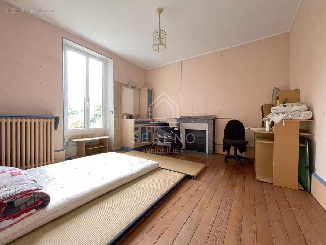 Maison à MORET-SUR-LOING