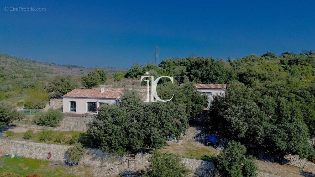 Maison à SAINT-AMBROIX