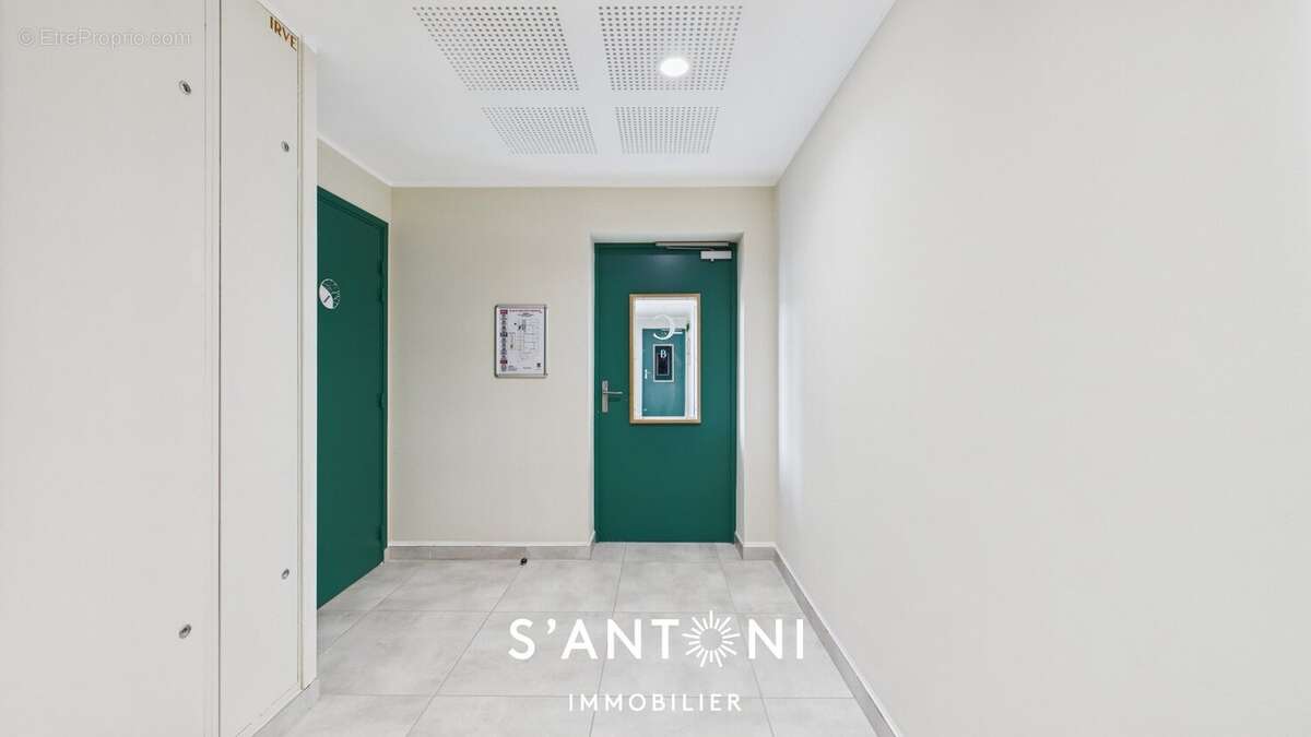 Appartement à SAUVIAN