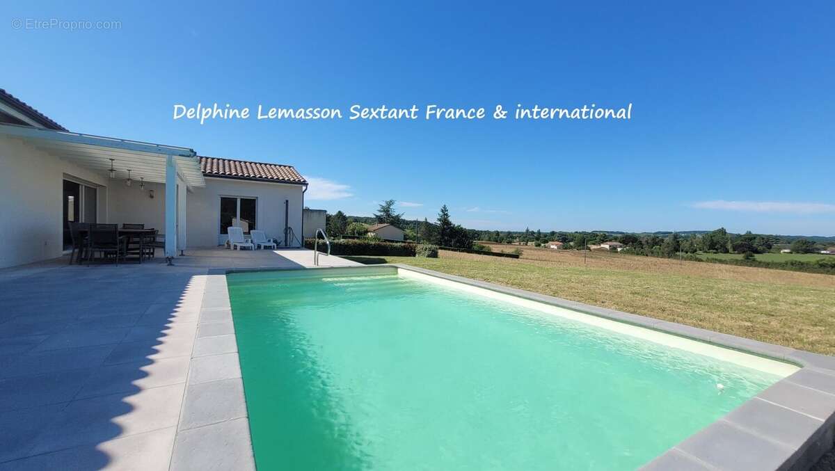 Maison à SIGOULES