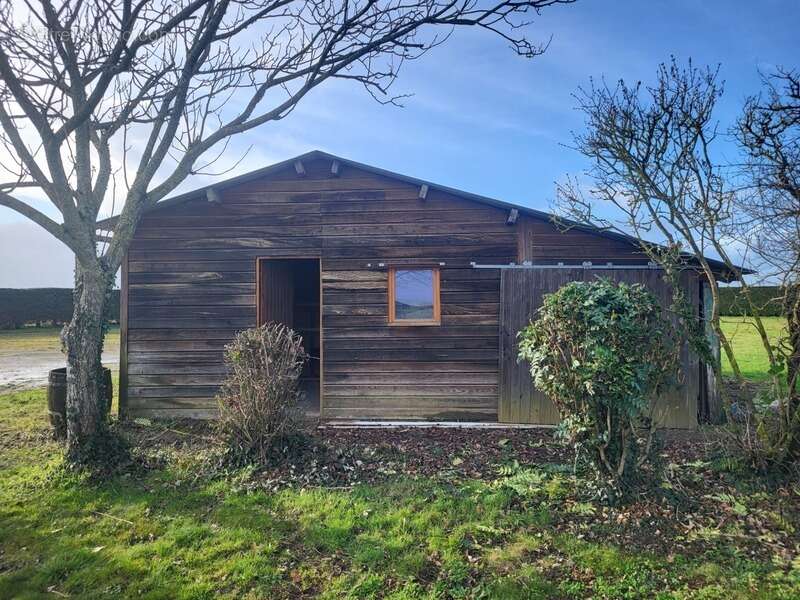 Maison à AIRVAULT