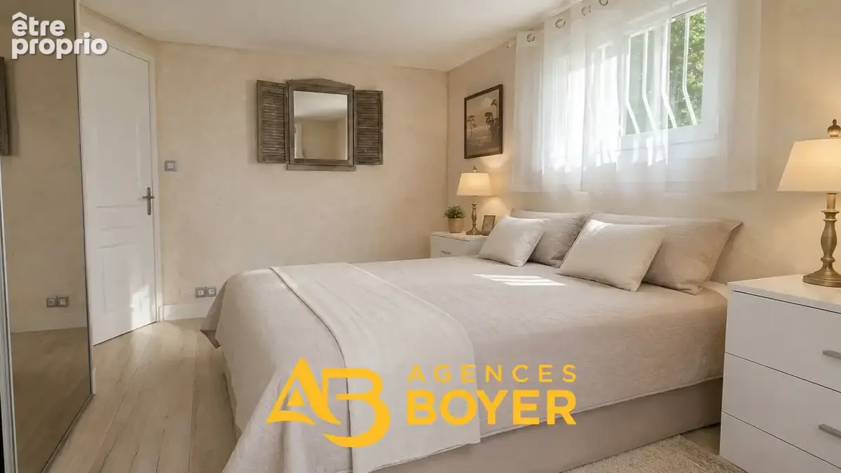 Bandol - appartement 4 pièces en rez-de-jardin avec vue mer,jardin,parking et plages à pied - photo 8