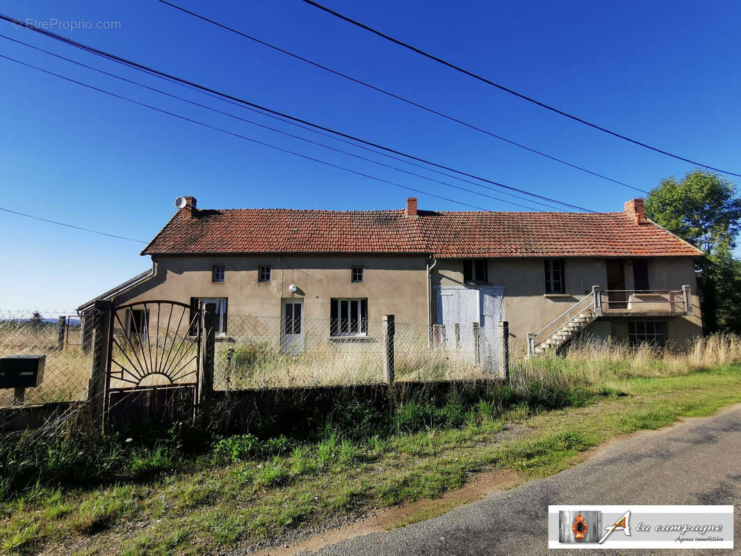 Maison à TERJAT