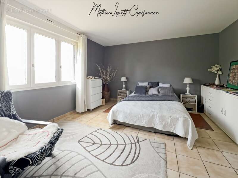 Maison à COULOUNIEIX-CHAMIERS