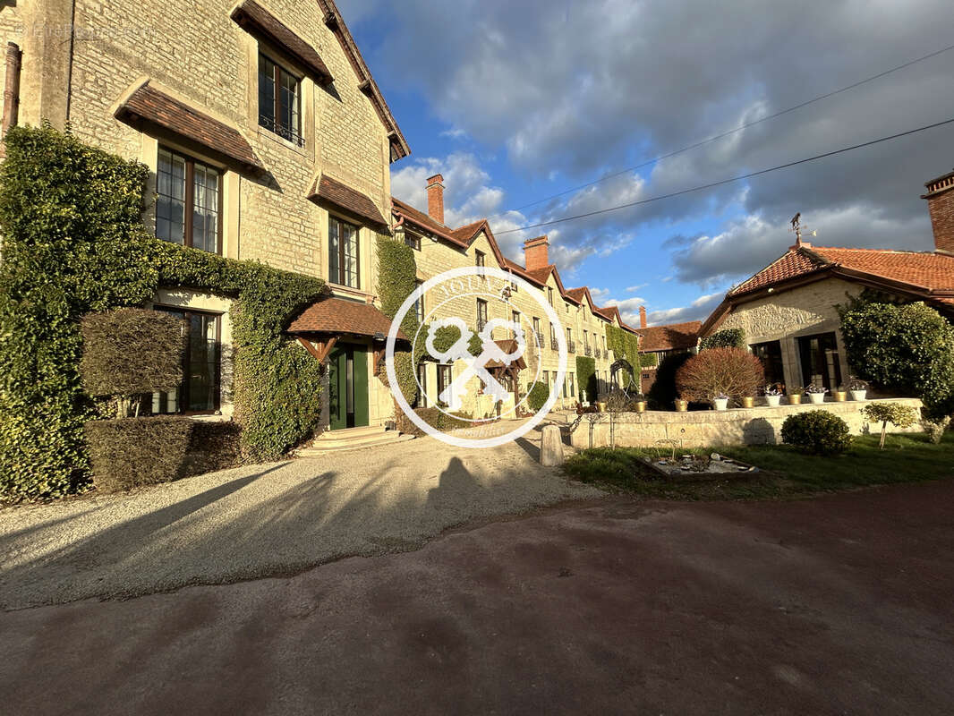 Manoir secteur bar-sur-aube - photo 2