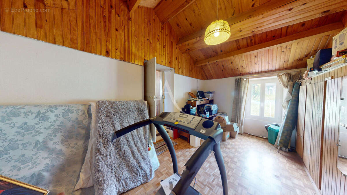 Maison à CUXAC-CABARDES