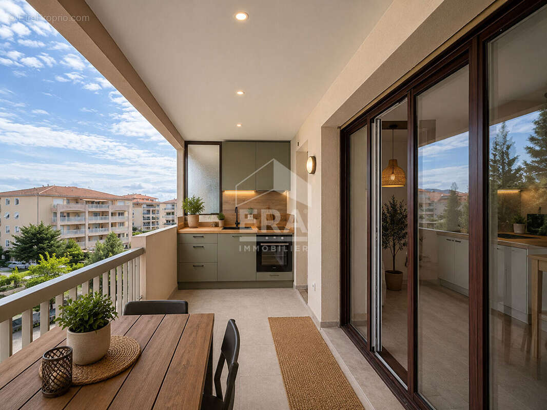 Appartement à FREJUS