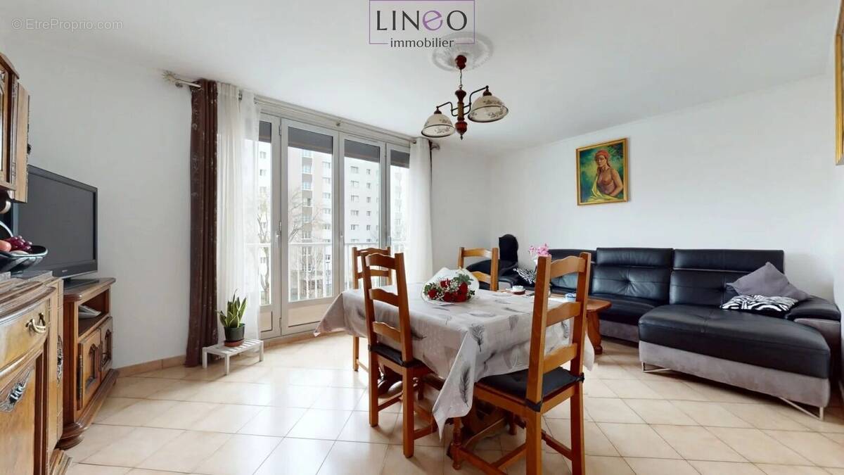 Appartement à CHOISY-LE-ROI