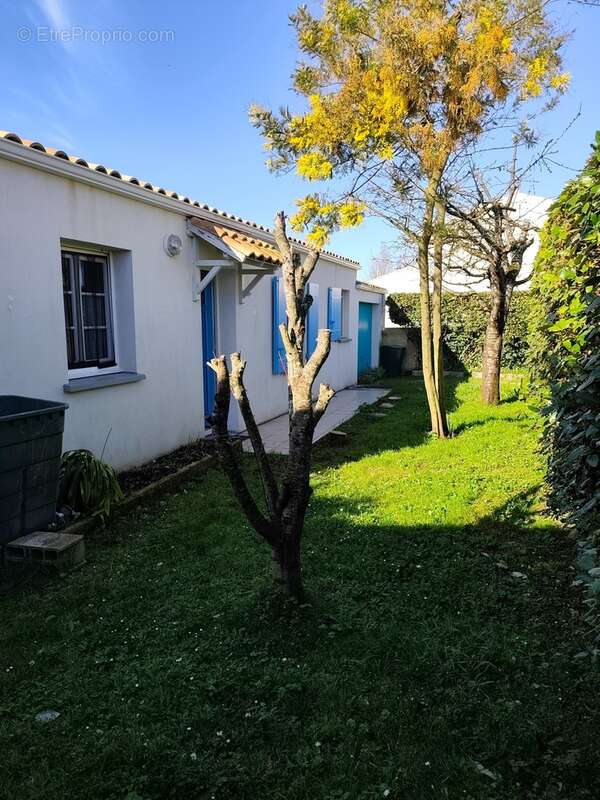 Maison à vendre 3 pièces MARENNES (17) - photo 4