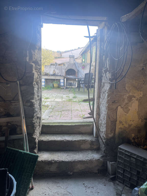 Maison à LE CASTELLET