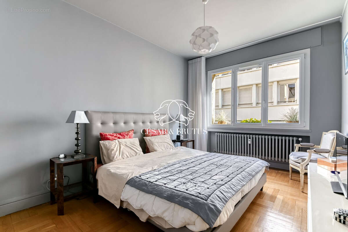 Appartement à LYON-6E