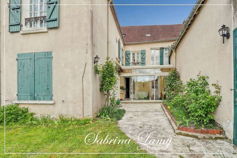 Maison à vendre 6 pièces ORBAIS L'ABBAYE (51) - photo 17
