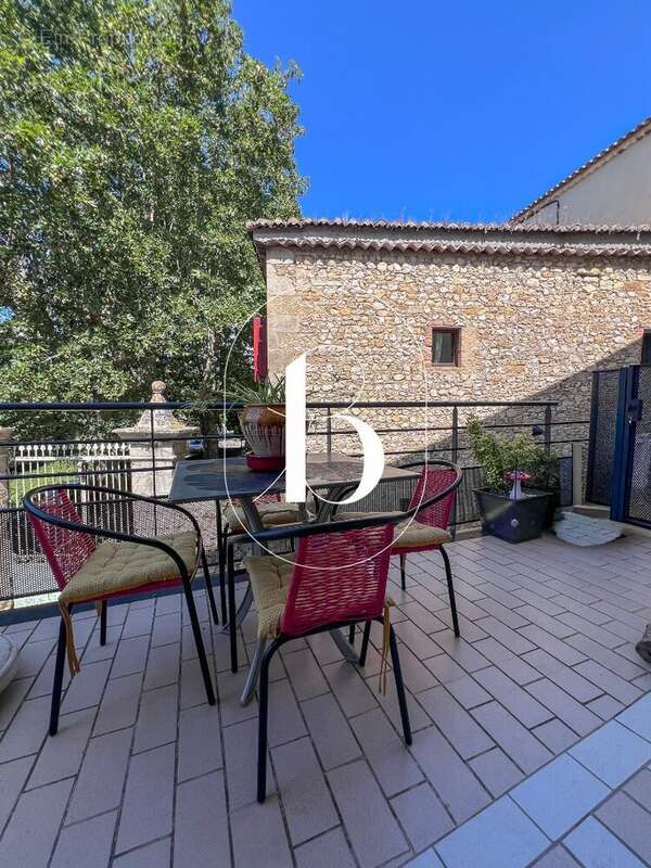 Maison 109 m² à Saint-Sauveur-De-Cruzieres  - photo 30
