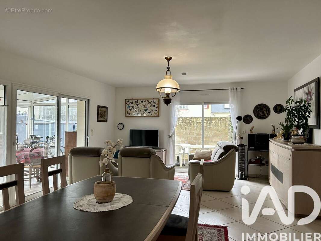 Photo 5 - Maison à LANVOLLON