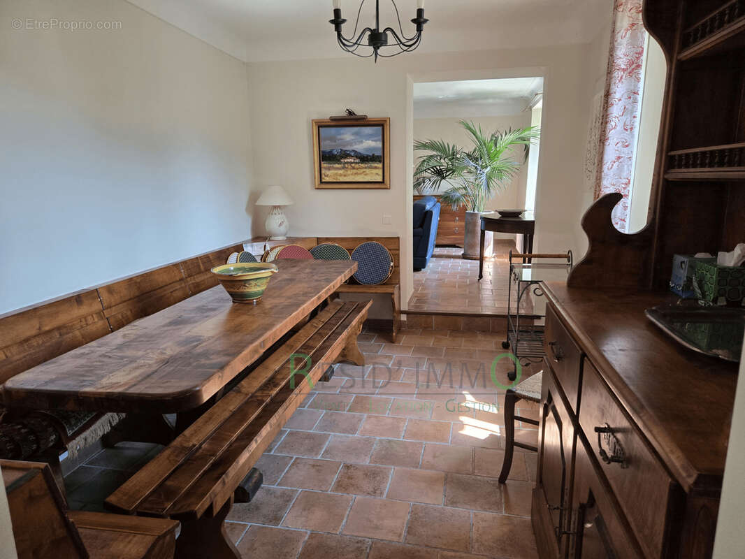 Maison à SAINT-MARTIN-DU-VAR