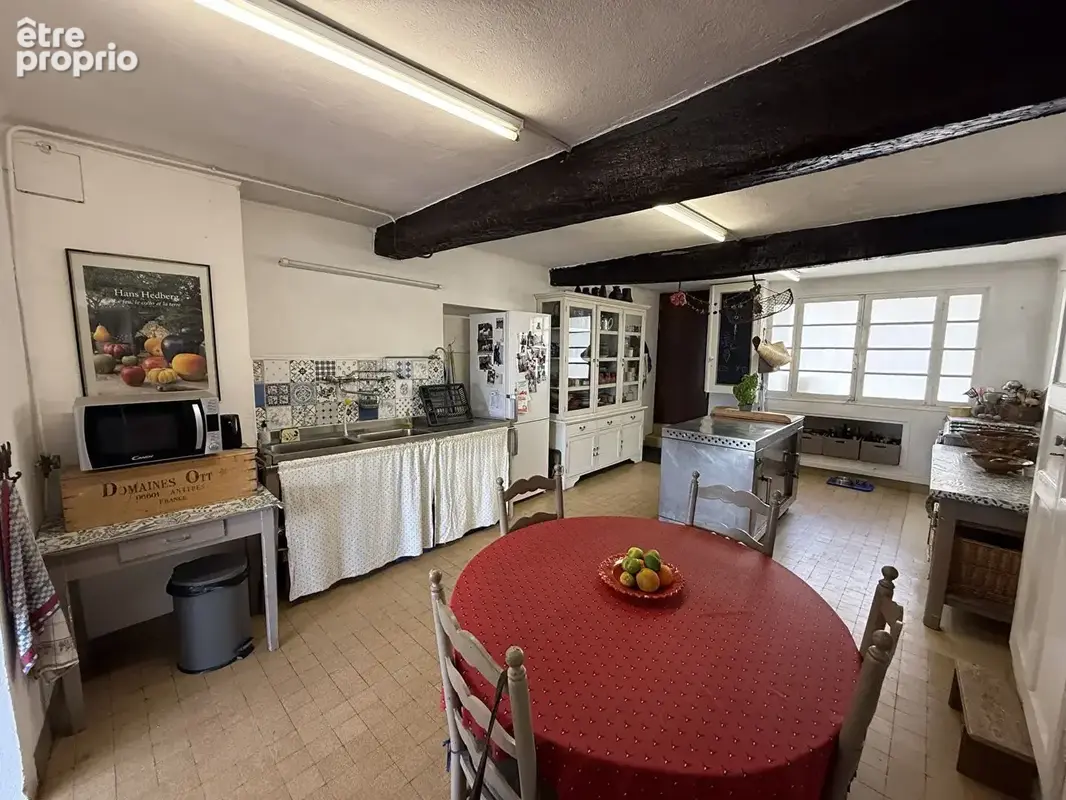 Maison 393m² à coursegoules - photo 1