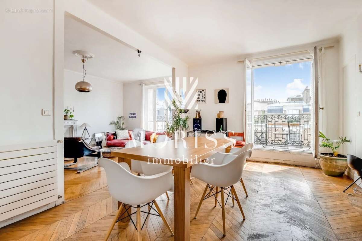 Appartement à PARIS-18E
