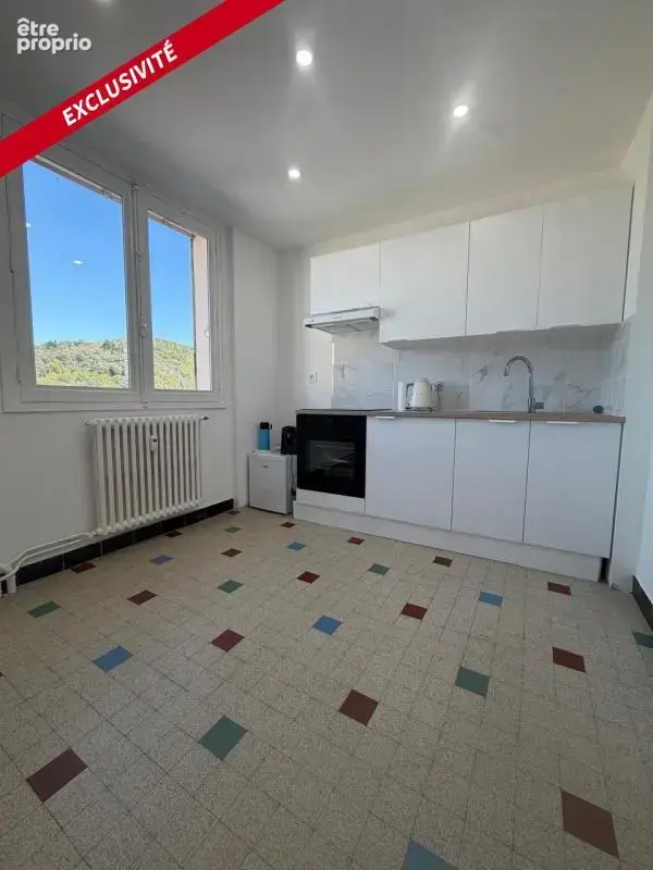 Appartement 50 m² entièrement rénové – Saint-Étienne 42100 - photo 2