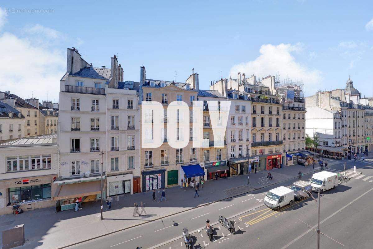 Appartement à PARIS-3E