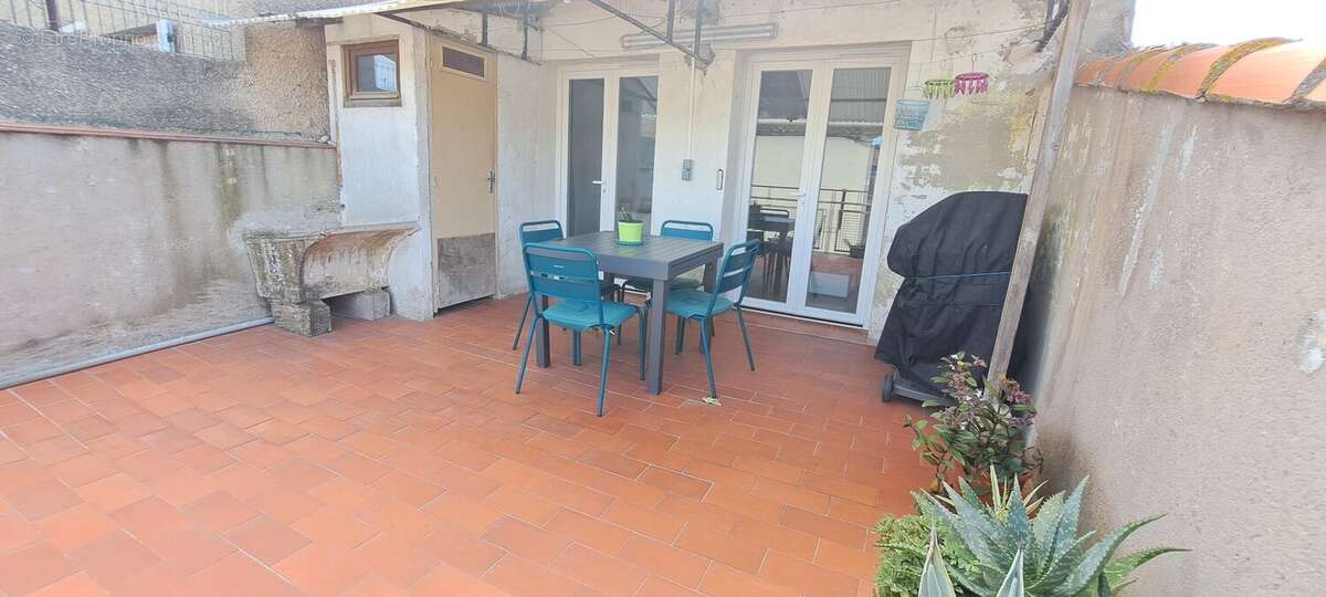 Maison à BESSAN
