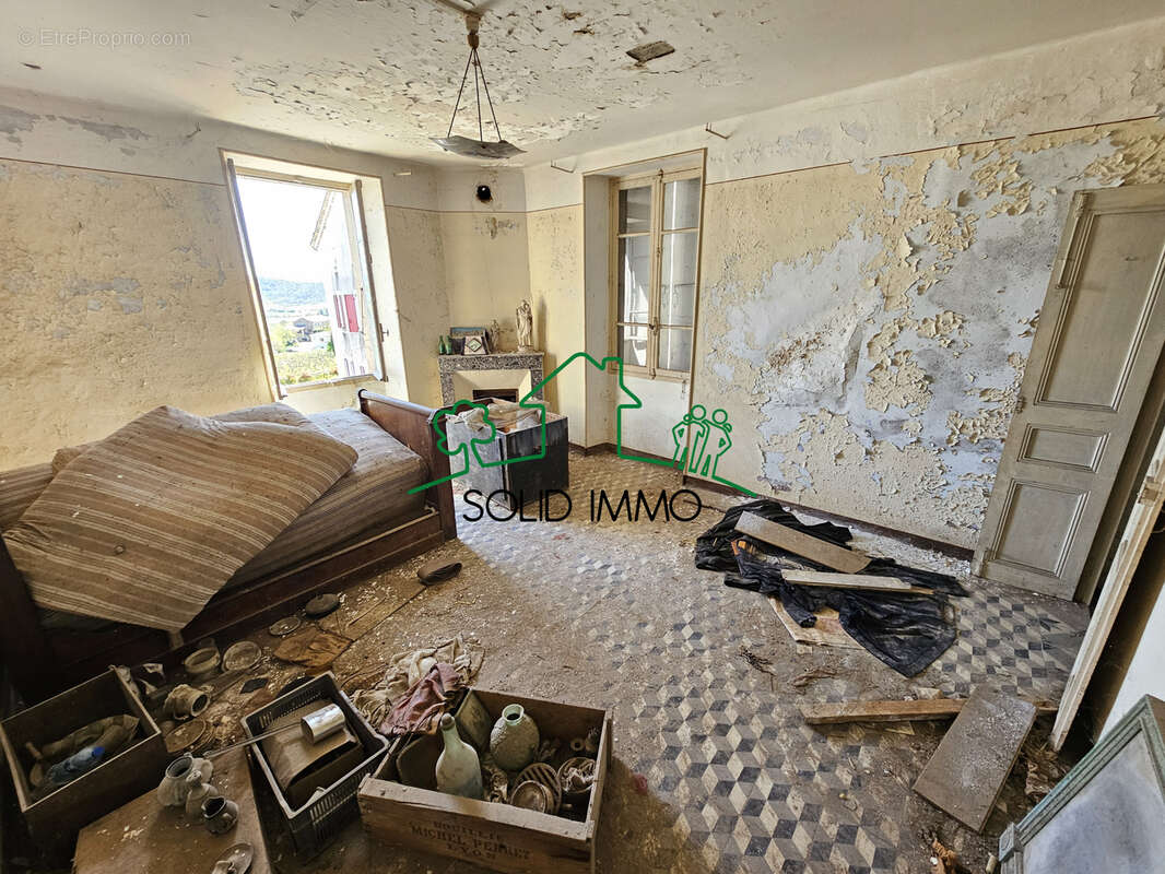 Appartement à VINEZAC