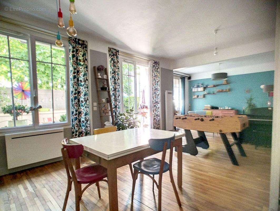Appartement à ISSY-LES-MOULINEAUX