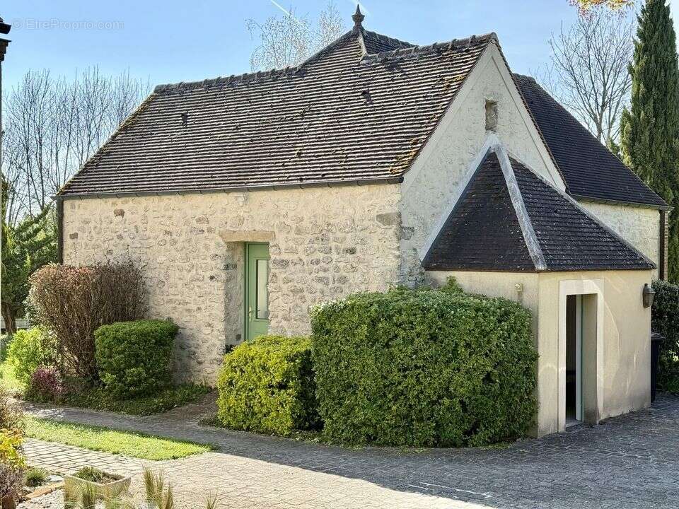 Maison à LONGUEVILLE