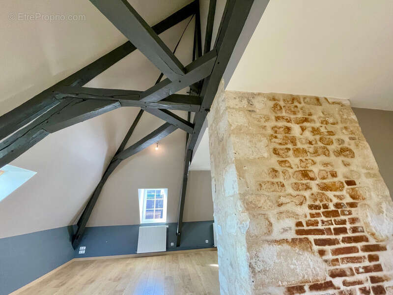 Maison à THIRON-GARDAIS