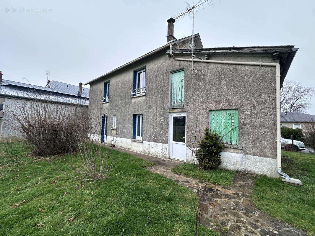 Maison 75 m² à La Porcherie  - photo 2