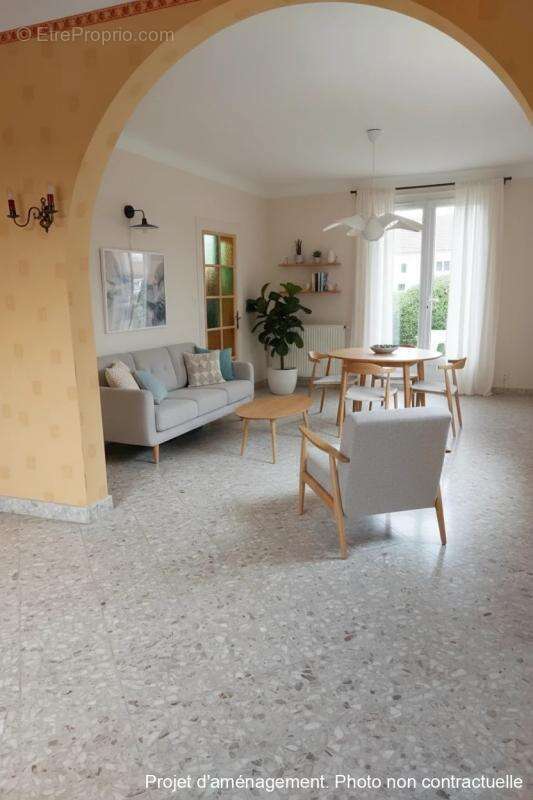 Maison à SAVIGNE-L'EVEQUE