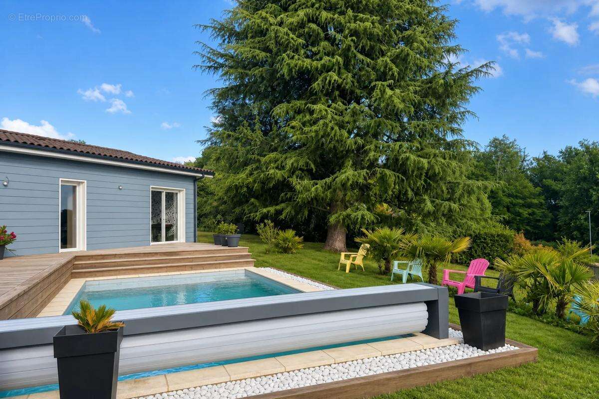 Maison à COULOUNIEIX-CHAMIERS
