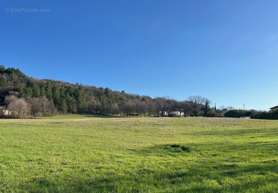 Terrain à PONT-DE-BARRET