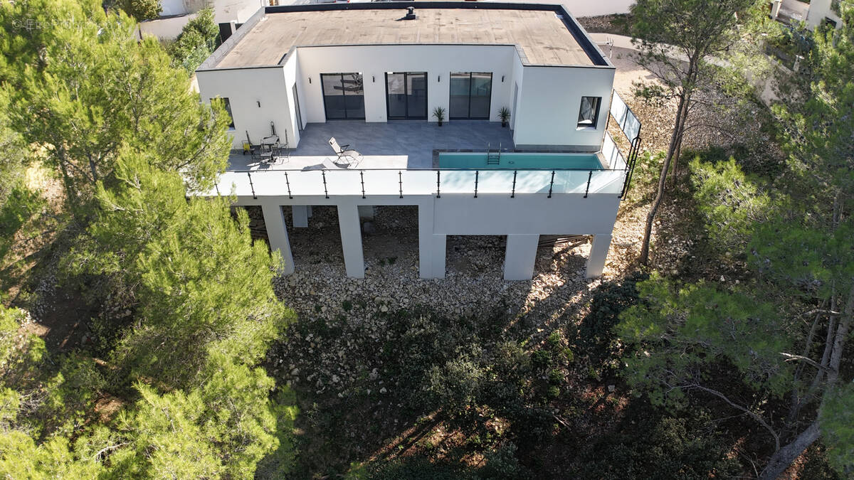 Maison à BEAUCAIRE