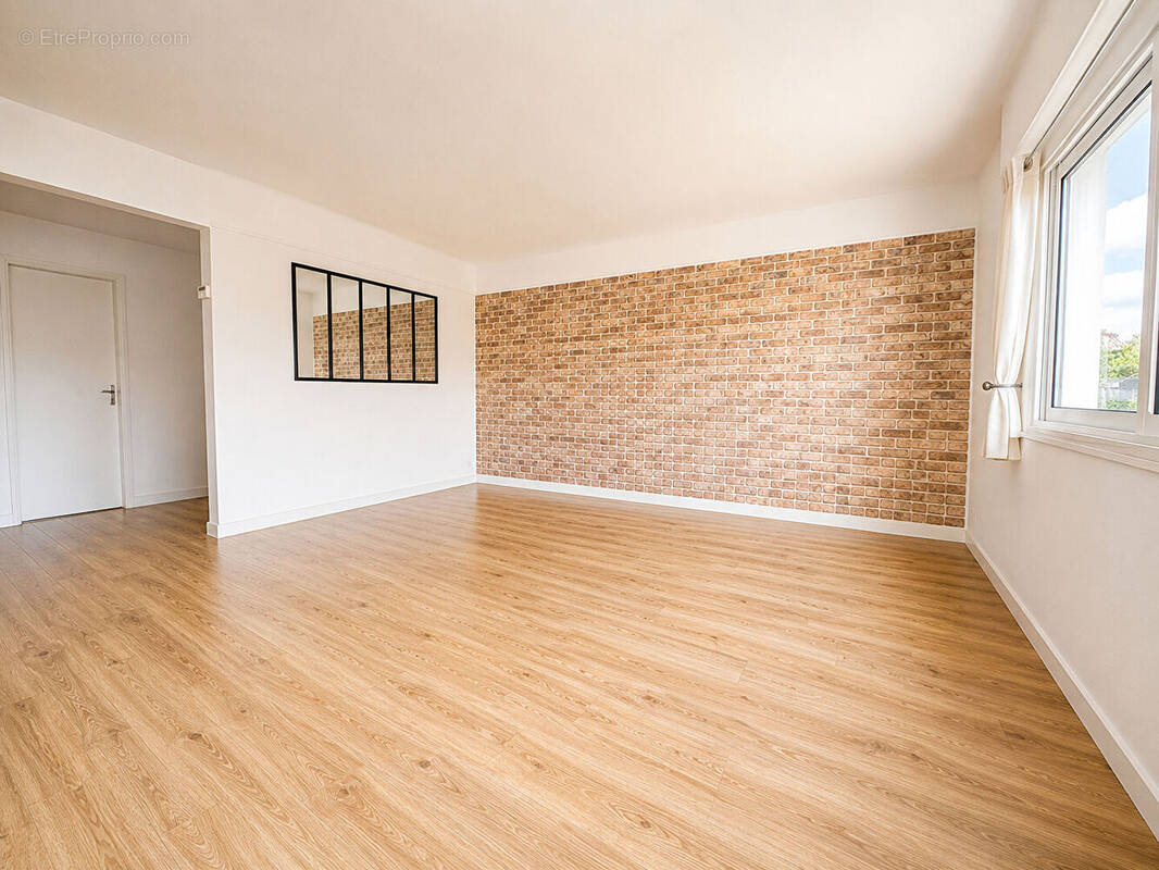 Appartement à VILLEBON-SUR-YVETTE