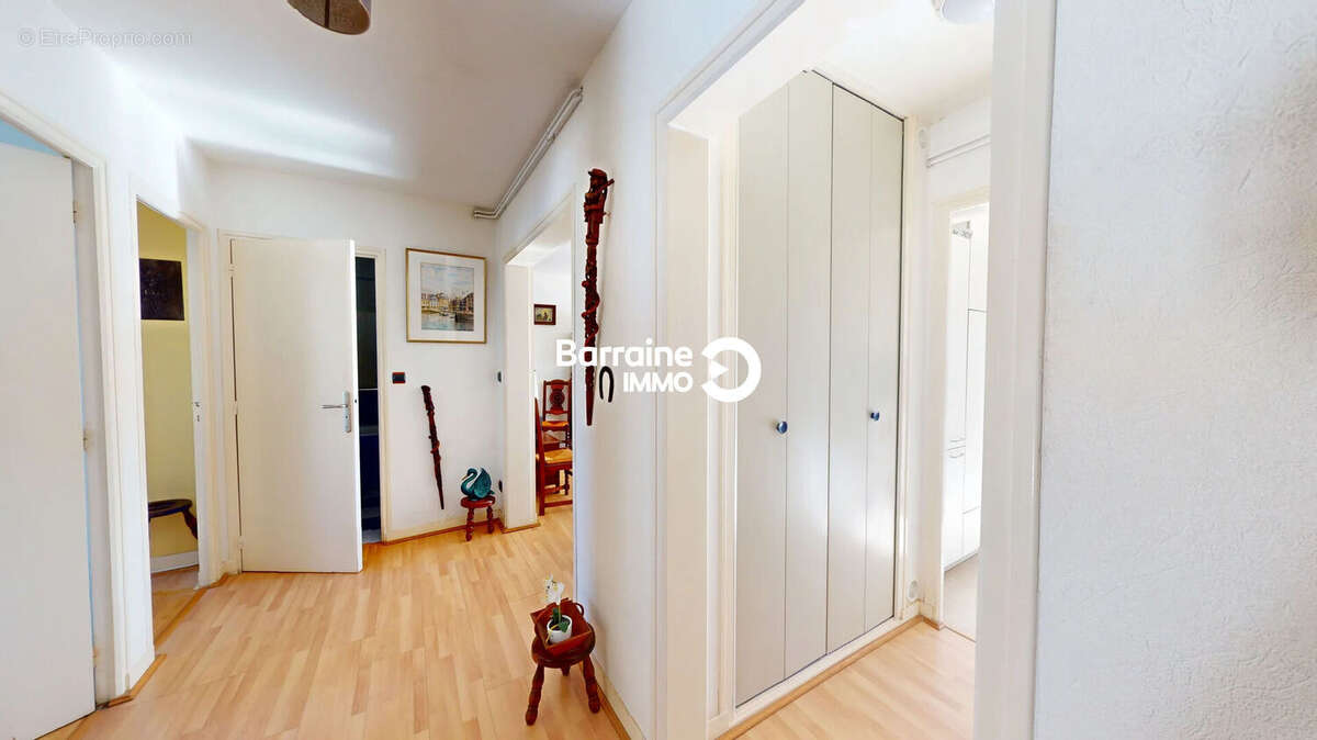 A VENDRE LARMOR PLAGE- Appartement T3 pièces avec balcon, garage - photo 7