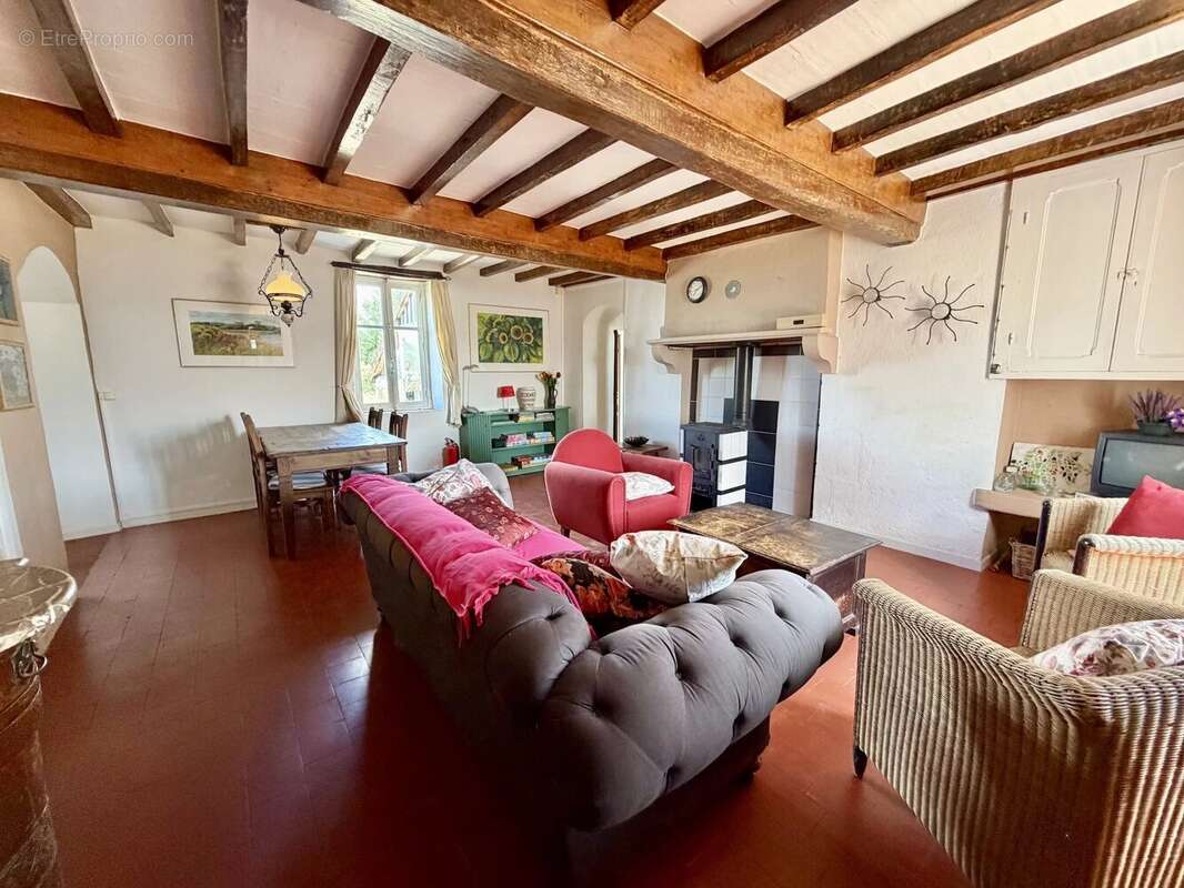 Grand ensemble, entièrement isolé avec 1,4 hectare à vendre près de Remilly - photo 36