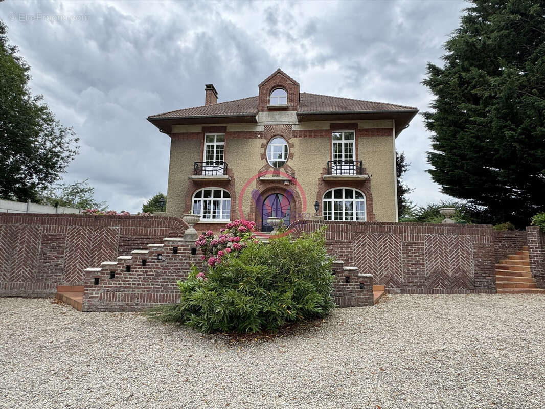 Belle maison de maitre renovee - photo 9