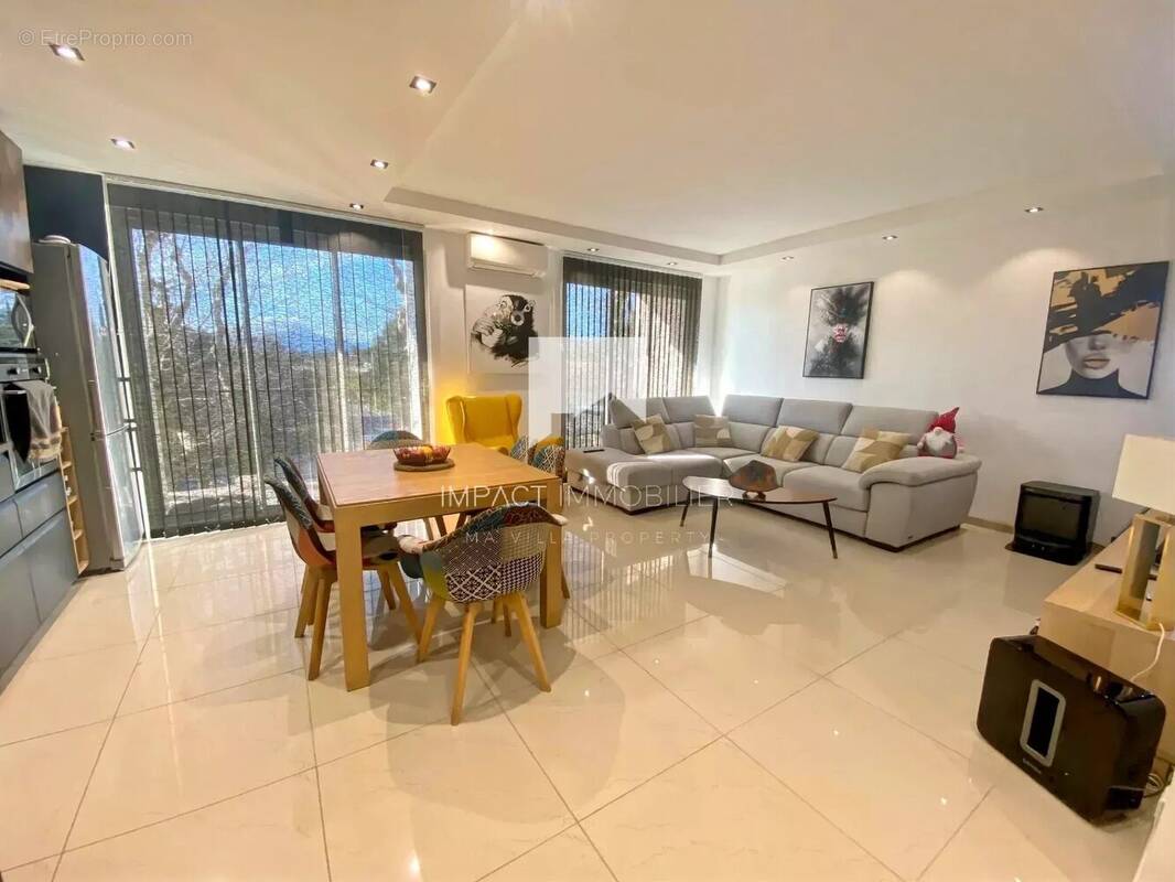 Appartement à HYERES