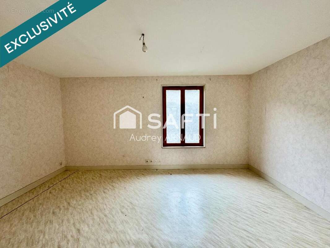 Maison 138 m² à Landogne  - photo 8