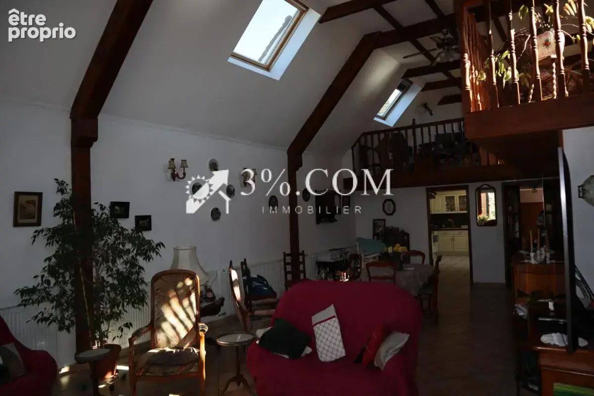 Grande maison - Grand terrain - photo 5