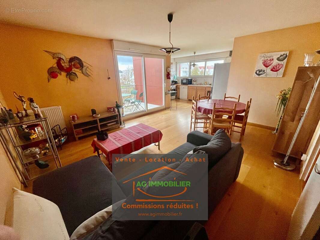 Appartement à MONTGERMONT