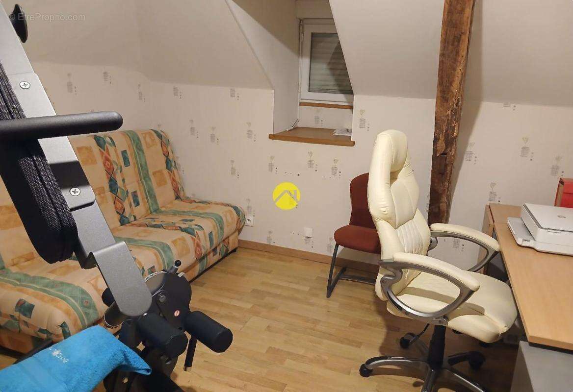 Ecoles et commerces à pied - photo 10
