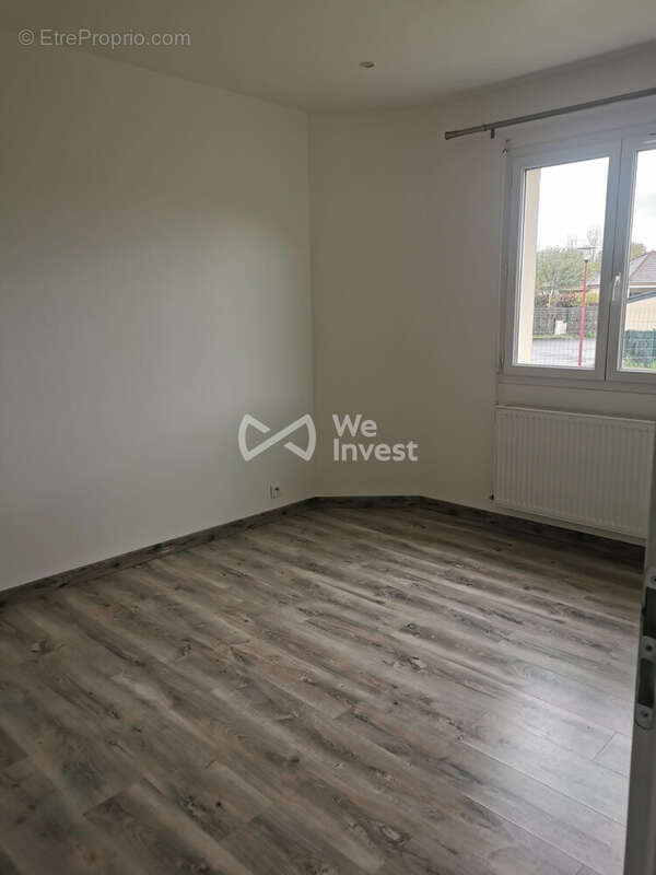 Maison 113 m² à Narcastet  - photo 6