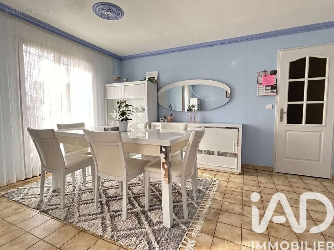 Photo 4 - Maison à MALESHERBES