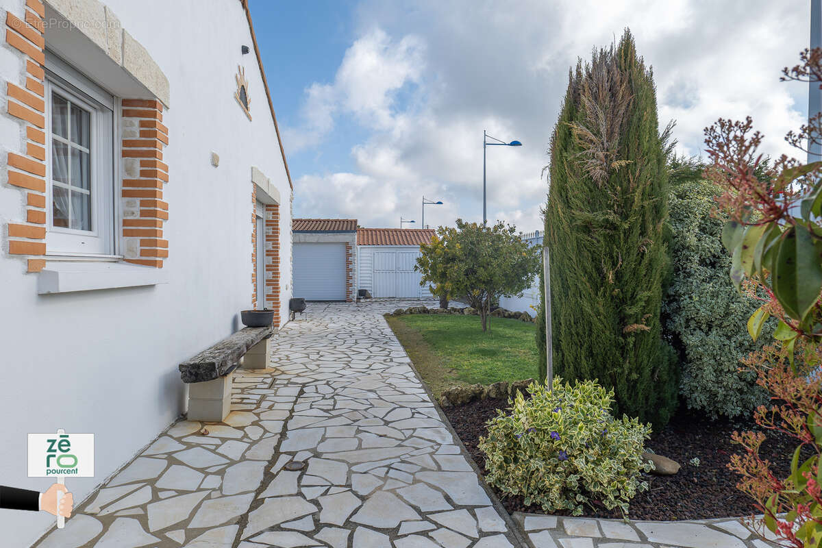 Maison à L'AIGUILLON-SUR-MER