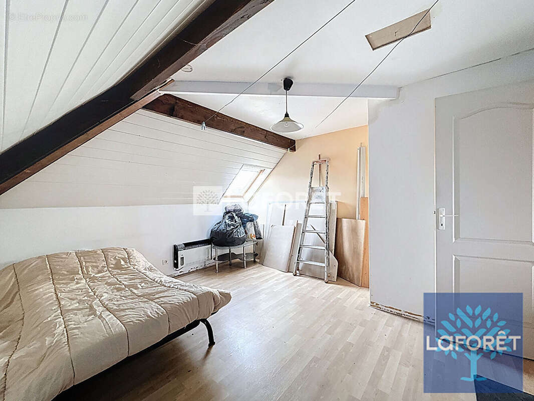 Maison à VIGNEUX-SUR-SEINE