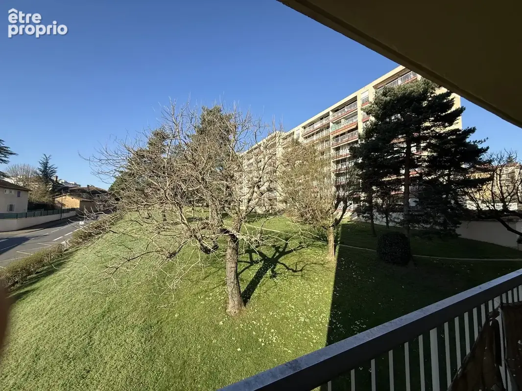 Appartement 3 pièces 68 m² à vendre à Gleize (69400) - photo 2